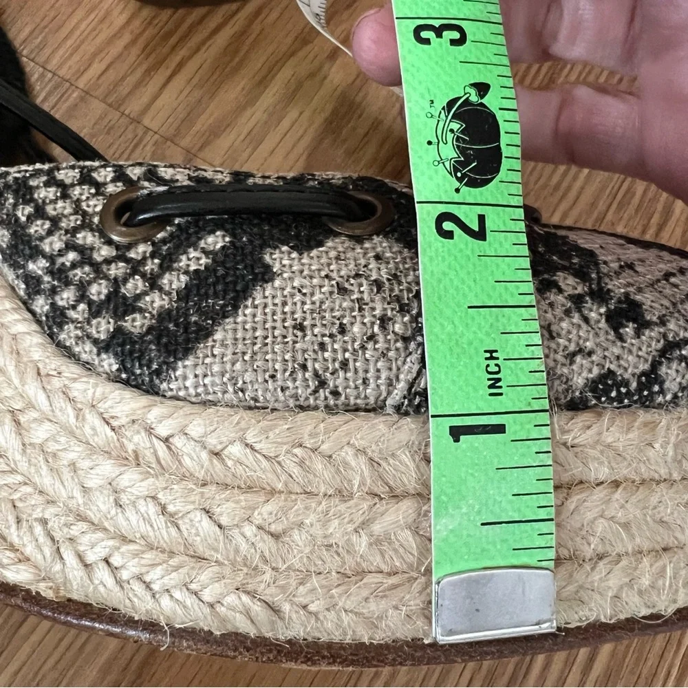 Bettye Muller Snakeskin print Canvas platform wedge ankle wrap Espadrilles sz 37
